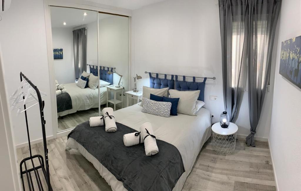Apartamentos Cordoba Centro Esterno foto